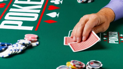 Kinh nghiệm chơi Poker hay để trở thành dân chuyên nghiệp